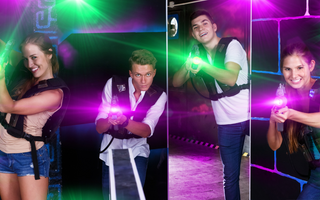 Kinderen spelen enthousiast met een lasergame set, rennend en mikkend met laserguns voor een actief en spannend spel.